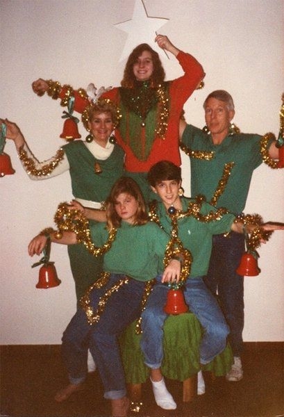 Dziwne świąteczne zdjęcia rodzinne